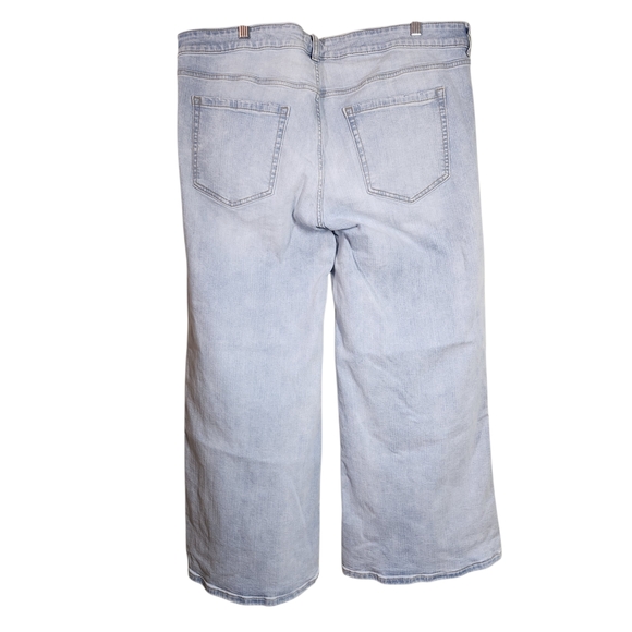 Torrid Festi Baggy Wide Leg Stretch Jeans Size 16 - Picture 2 of 5